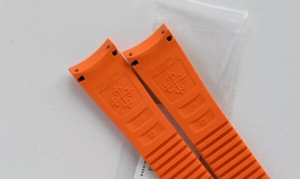 New Patek Philippe 5968A Aquanaut orange rubber strap 22mm - Image 4